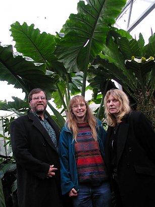 three people standing in a botanic garden near Oxford, England