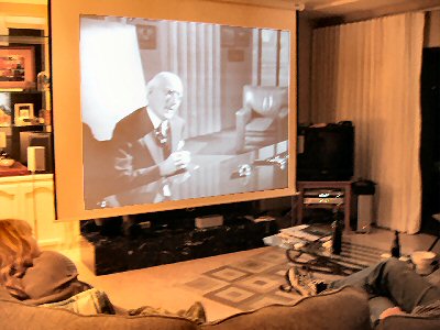 citizen kane showing on the projection tv home theater